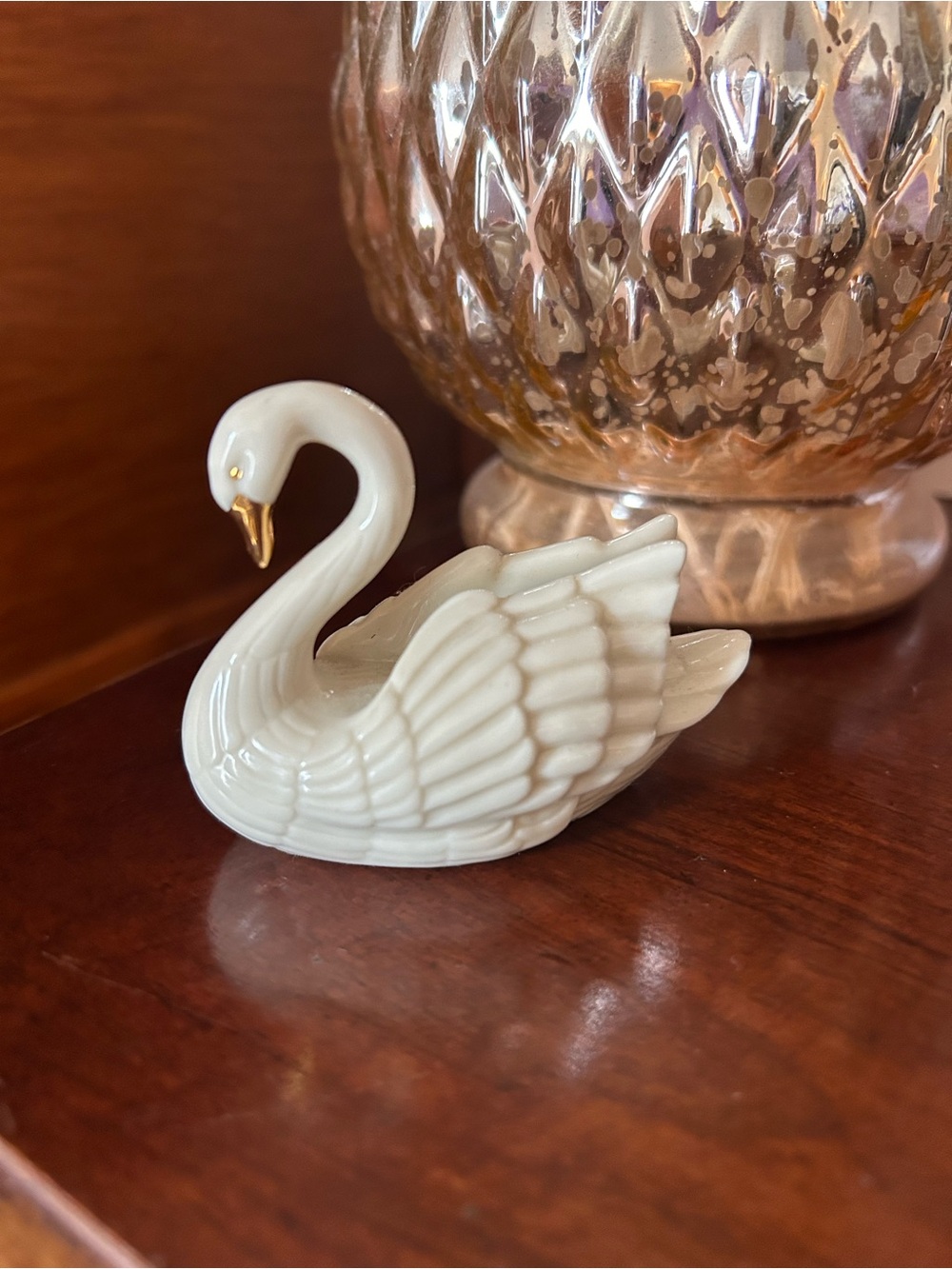 Lenox card holder swan